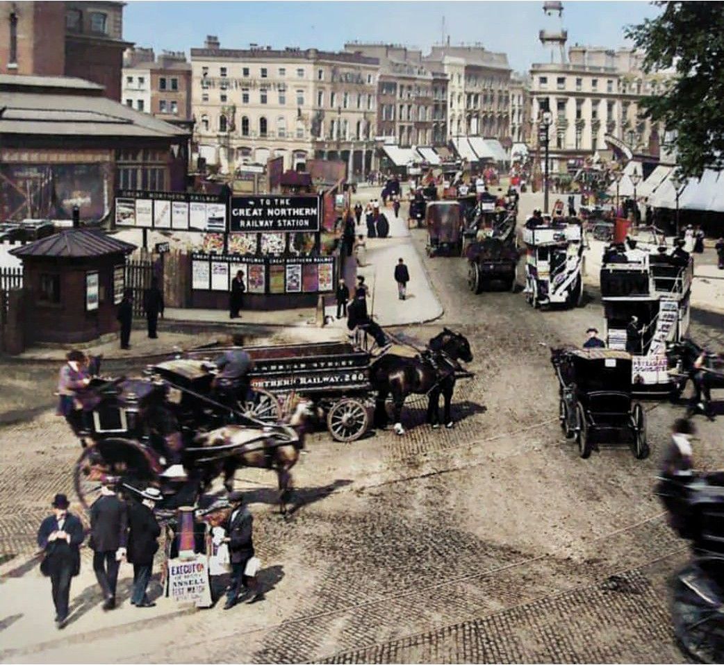 Kings Cross, London, in 1899.