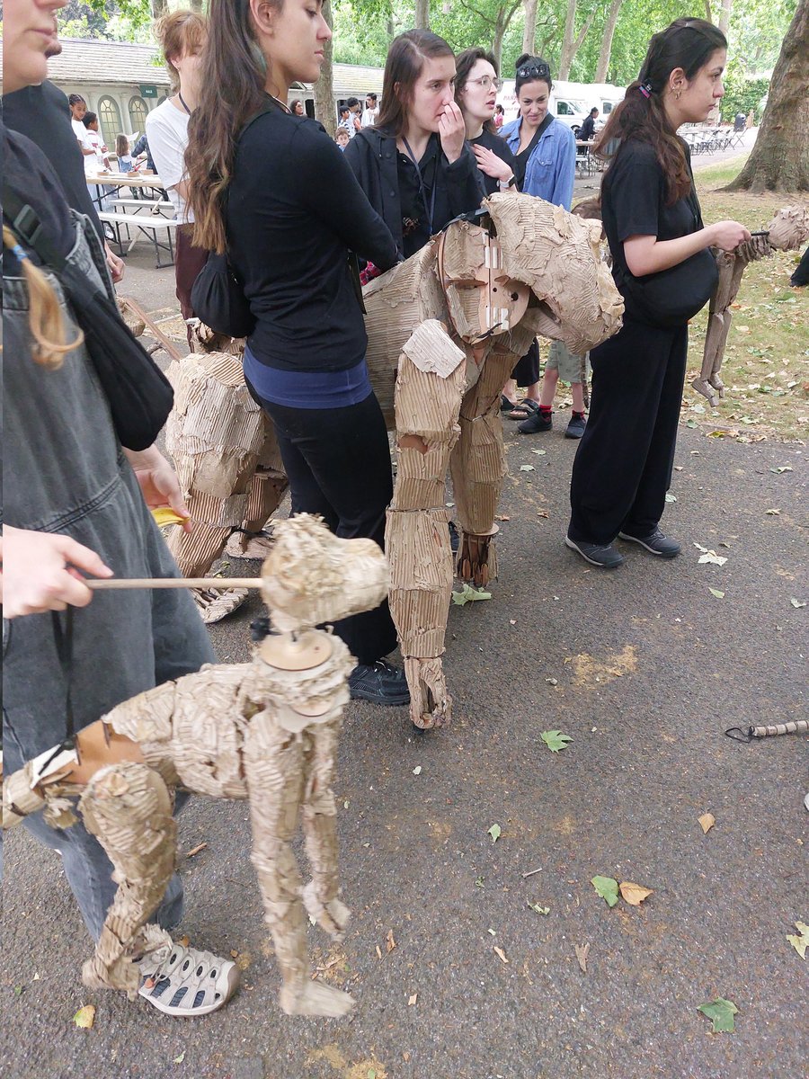 Awale Olad (@awaleolad) on Twitter photo The Herds in Coram's Fields. Now making their way to <a href="/GreatOrmondSt/">Great Ormond Street Hospital for Children</a>. The Herds in Coram's Fields. Now making their way to <a href="/GreatOrmondSt/">Great Ormond Street Hospital for Children</a>.
