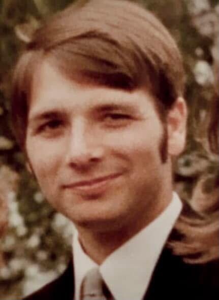 tpmt_org's tweet image. Today we remember P.S David Winter of the North Yorkshire Police who was murdered in 1982. The unarmed officer was speaking to a suspect when the man drew a gun & shot him. We unveiled our memorial to David in September 2023
#HonouringThoseWhoServe
#PoliceMemorials
#PoliceFamily