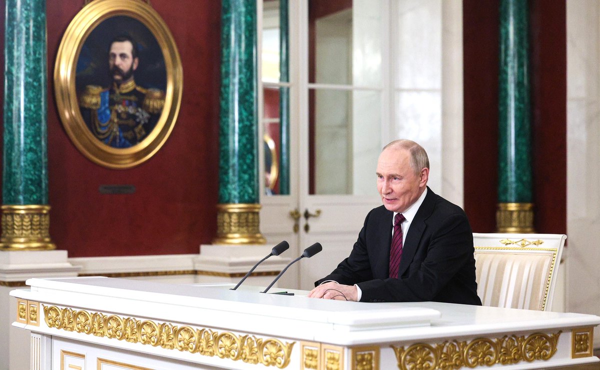 💬#Putin: '#AvrasyaEkonomikBirliği ülkelerinde endüstriyel üretim %30, imalat sanayi %46, tarım ise %26 oranında büyümüştür'.

#AEB

🔗tinyurl.com/3ww47fa3