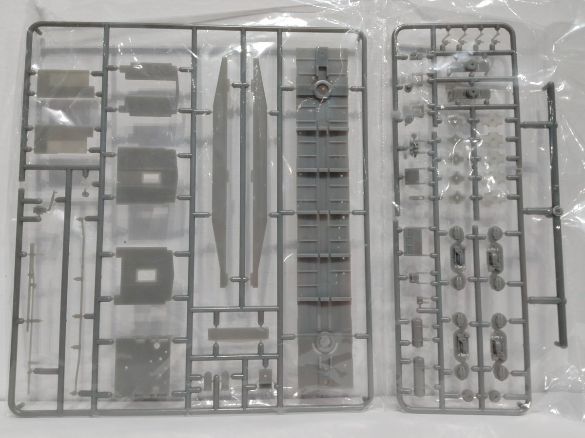 ジュニア模型店さんより国鉄ワサフ8000（8500タイプ）のキットが入荷しました。（初回限定エッチングパーツ付 ）
WS-001 1/80 プラスティック製  ¥21,780（税込）