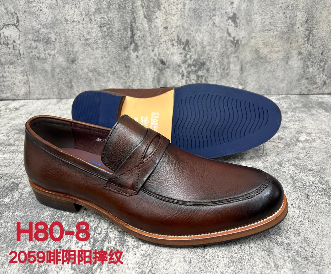 mulindwa872's tweet image. Gentle shoes
Sizes : 39 to 45
Price: 165k
0702578351