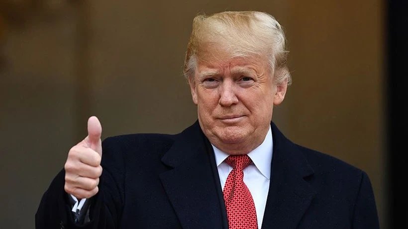📌 ABD Başkanı Donald Trump, faizleri düşürmek istemeyen Fed Başkanı Jerome Powell’ı ağır sözlerle eleştirdi

👉”Powell aptalın teki, berbat bir iş çıkardı" diyen Trump, yerine faiz oranlarını düşürecek birini getireceğini belirterek "Eğer birinin faiz oranlarını olduğu yerde