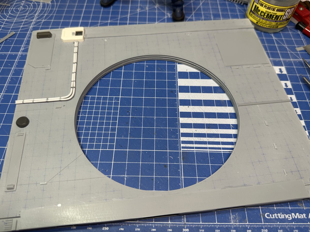 awaxy's tweet image. ジオラマの壁作ってます