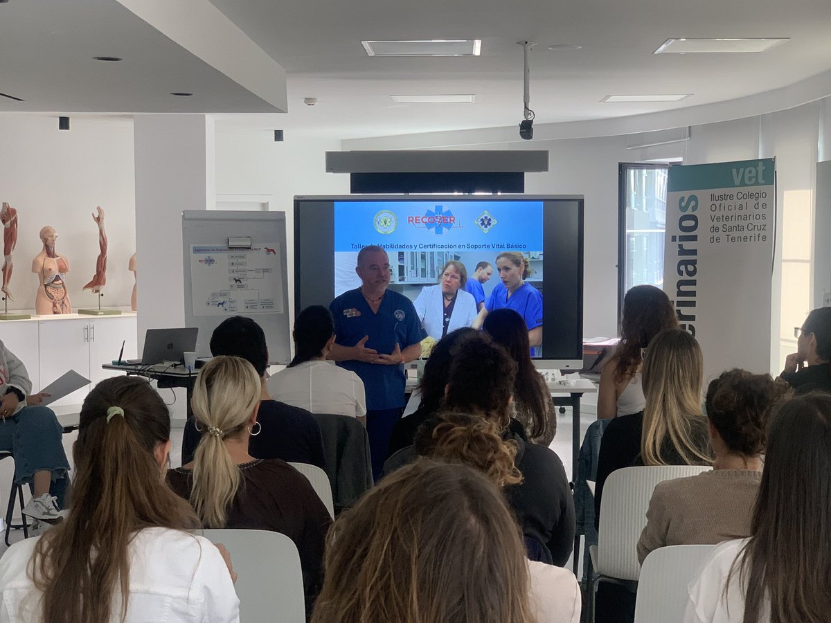 🆘 ¡Éxito del Curso de RCP RECOVER en Tenerife!
Una formación práctica e internacional para actuar ante emergencias veterinarias. Fue todo un hito.
 
1/ 📍 Impartido por el Dr. Samuel Yelin (VECCS)
2/ 🧠 Basado en el protocolo RECOVER (Cornell Univ.)

 #veterinariostenerife