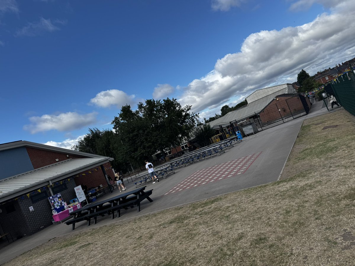 NorbridgeCIA's tweet image. The gates are open and we’re ready…come along for a family fun day. @DeltaNorbridge 🤩