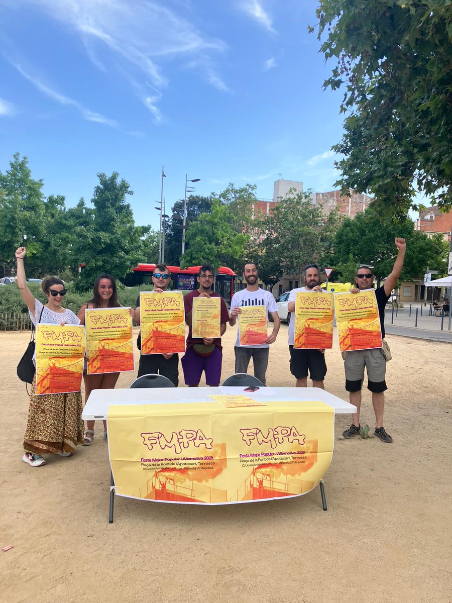 Festes Populars Trs (@cfptrs) on Twitter photo ATENCIÓ!
Comença el compte enrere per l'inici de la #FMPA25 (Festa Major Popular i Alternativa de #Terrassa 2025)!
Ahir es va fer roda de premsa amb assistència de <a href="/MonTerrassa/">Món Terrassa</a> i <a href="/CanalTerrassa/">Canal Terrassa</a> per explicar el programa d'actes i concerts
Us esperem els propers 4 i 5 de juliol! ATENCIÓ!
Comença el compte enrere per l'inici de la #FMPA25 (Festa Major Popular i Alternativa de #Terrassa 2025)!
Ahir es va fer roda de premsa amb assistència de <a href="/MonTerrassa/">Món Terrassa</a> i <a href="/CanalTerrassa/">Canal Terrassa</a> per explicar el programa d'actes i concerts
Us esperem els propers 4 i 5 de juliol!