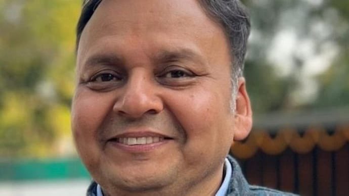 ऑपरेशन सिंदूर में अहम भूमिका निभाने वाले 

IPS पराग जैन नए RAW चीफ बनाए गए 

पंजाब कैडर के 1989 बैच के अफसर हैं पराग जैन !!