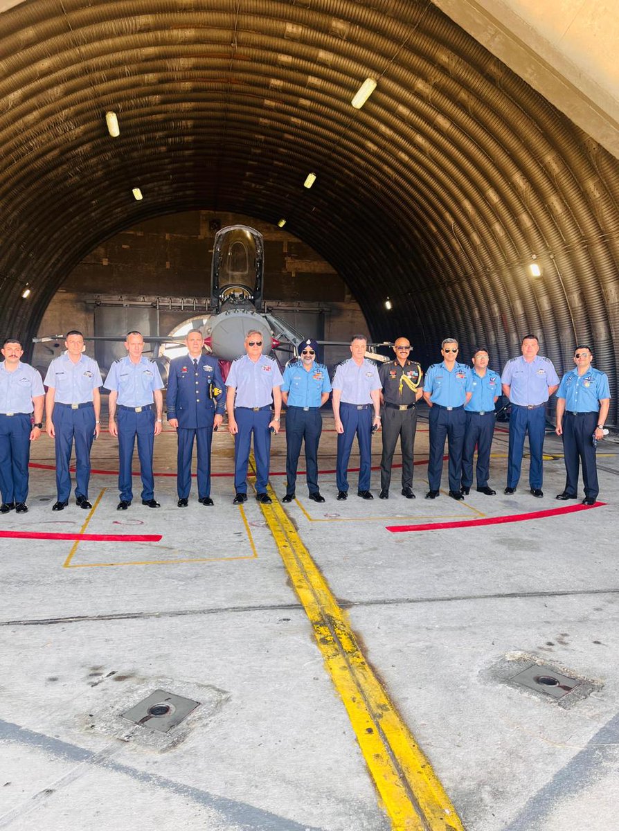 On his official visit to Greece, Air Chief Marshal AP Singh, Chief of the Air Staff, IAF met the Indian Ambassador to Greece, His Excellency Rudrendra Tandon at the reception hosted by the embassy. He also interacted with the Chief of the Hellenic Air Force, sharing time on the