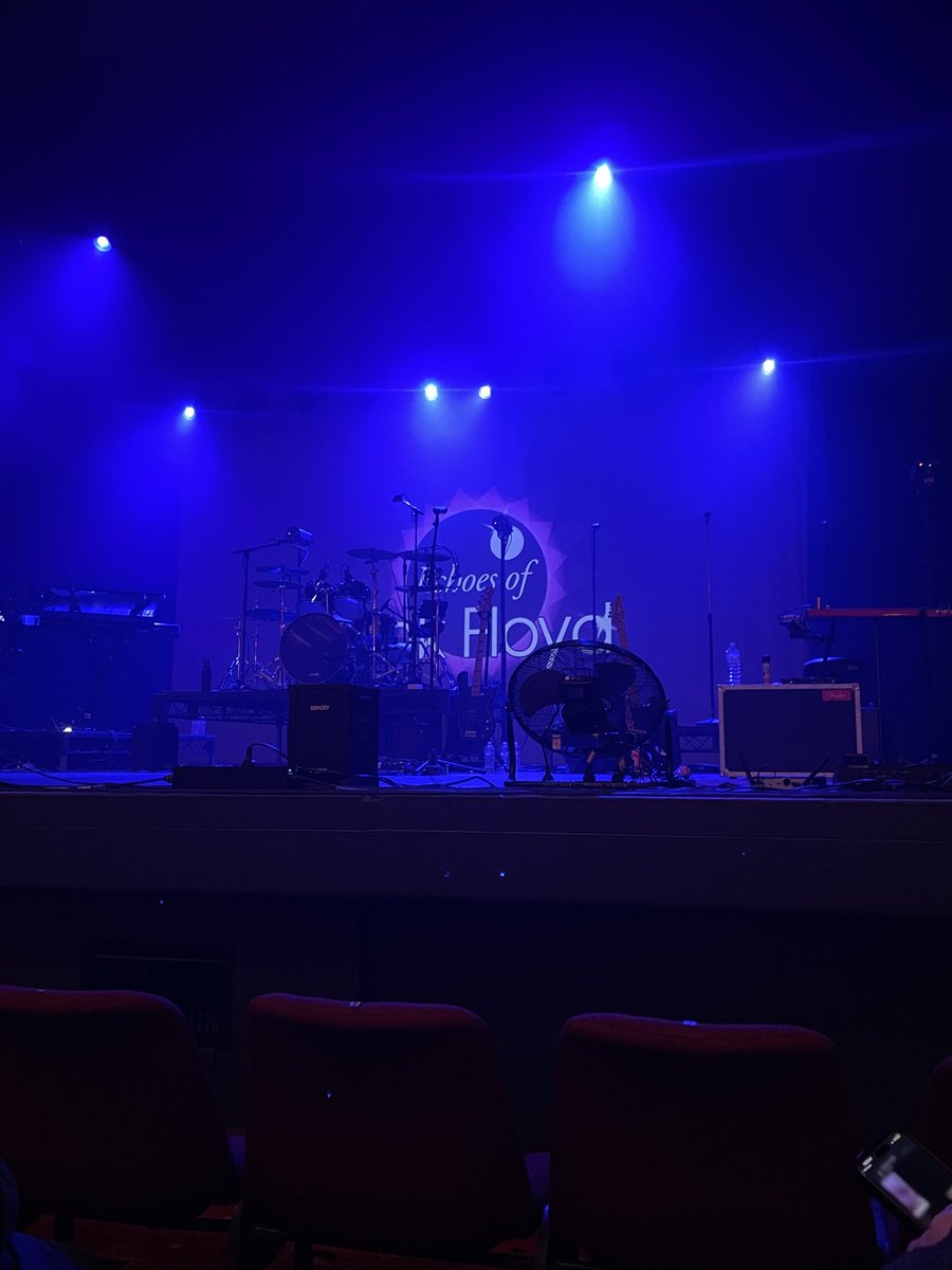 Jill Thistlethwaite (@jthistlethwaite) on Twitter photo Waiting for Echoes of Pink Floyd at the historic Enmore Theatre in Sydney #pinkfloyd <a href="/Enmore_Theatre/">Enmore Theatre</a> Waiting for Echoes of Pink Floyd at the historic Enmore Theatre in Sydney #pinkfloyd <a href="/Enmore_Theatre/">Enmore Theatre</a>