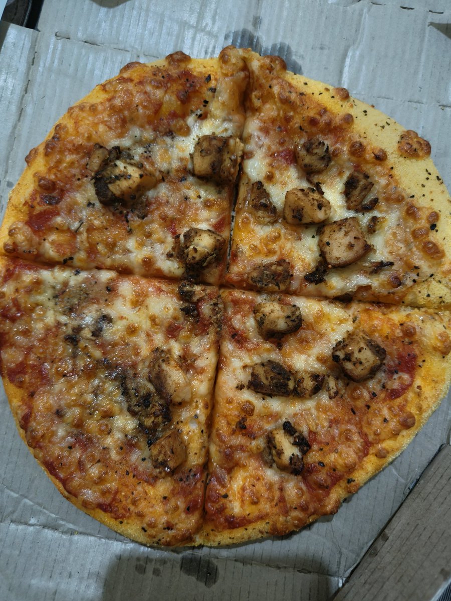 Cryptosinghji's tweet photo. Not Expected From Domino's, Worst Experience 😕 
@dominos_india https://t.co/N4sDZP2bG3