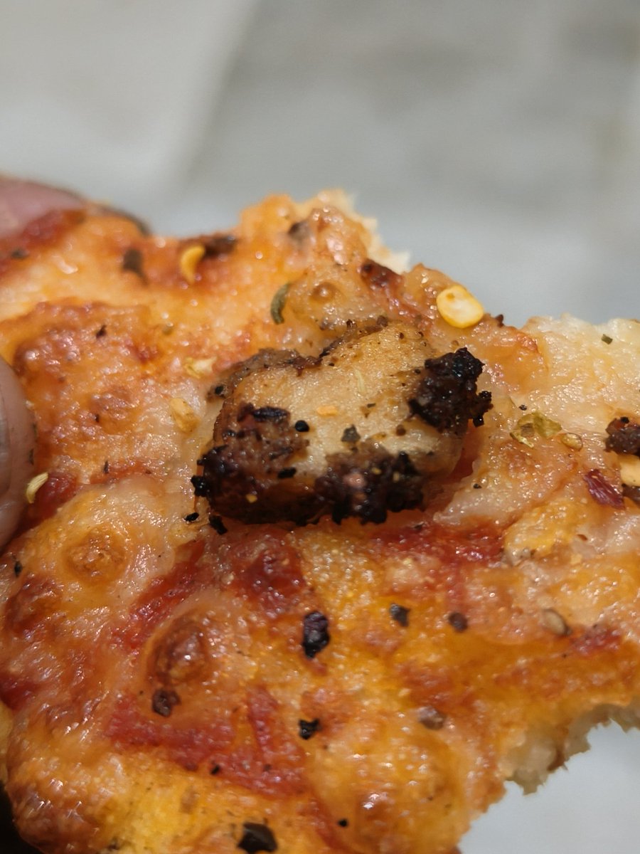 Cryptosinghji's tweet photo. Not Expected From Domino's, Worst Experience 😕 
@dominos_india https://t.co/N4sDZP2bG3