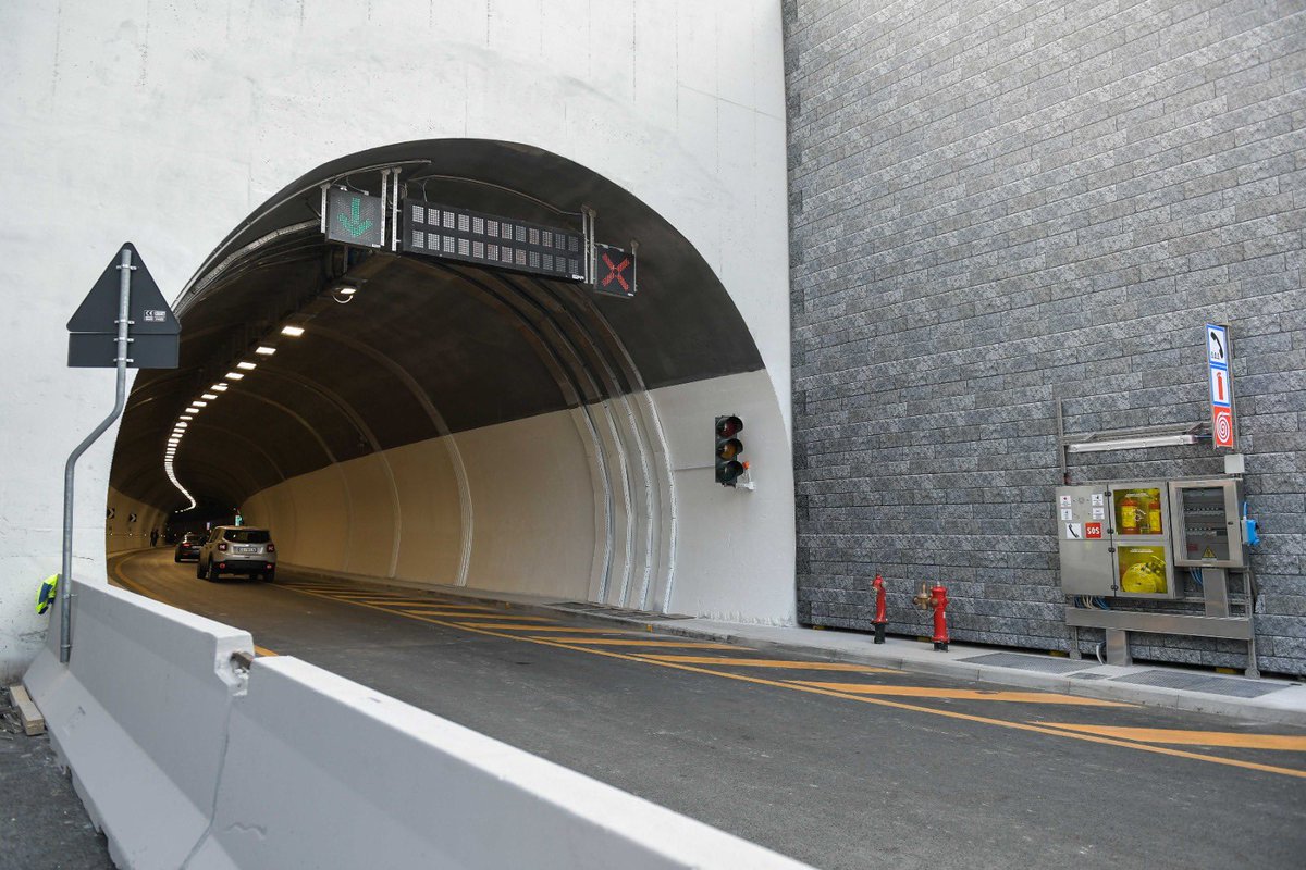 La France en Italie 🇫🇷🇪🇺 (@franceenitalie) on Twitter photo Il Ministro dei trasporti <a href="/PhilippeTabarot/">Philippe Tabarot</a> ha partecipato ieri alla riapertura del tunnel del Tenda, collegamento essenziale per entrambi le valle 🇫🇷🇮🇹! Il Ministro dei trasporti <a href="/PhilippeTabarot/">Philippe Tabarot</a> ha partecipato ieri alla riapertura del tunnel del Tenda, collegamento essenziale per entrambi le valle 🇫🇷🇮🇹!