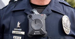 <a href="/Ngartia/">Mūrūthi</a> All policemen on duty must wear bodycams. We need to agitate for that......hata traffic