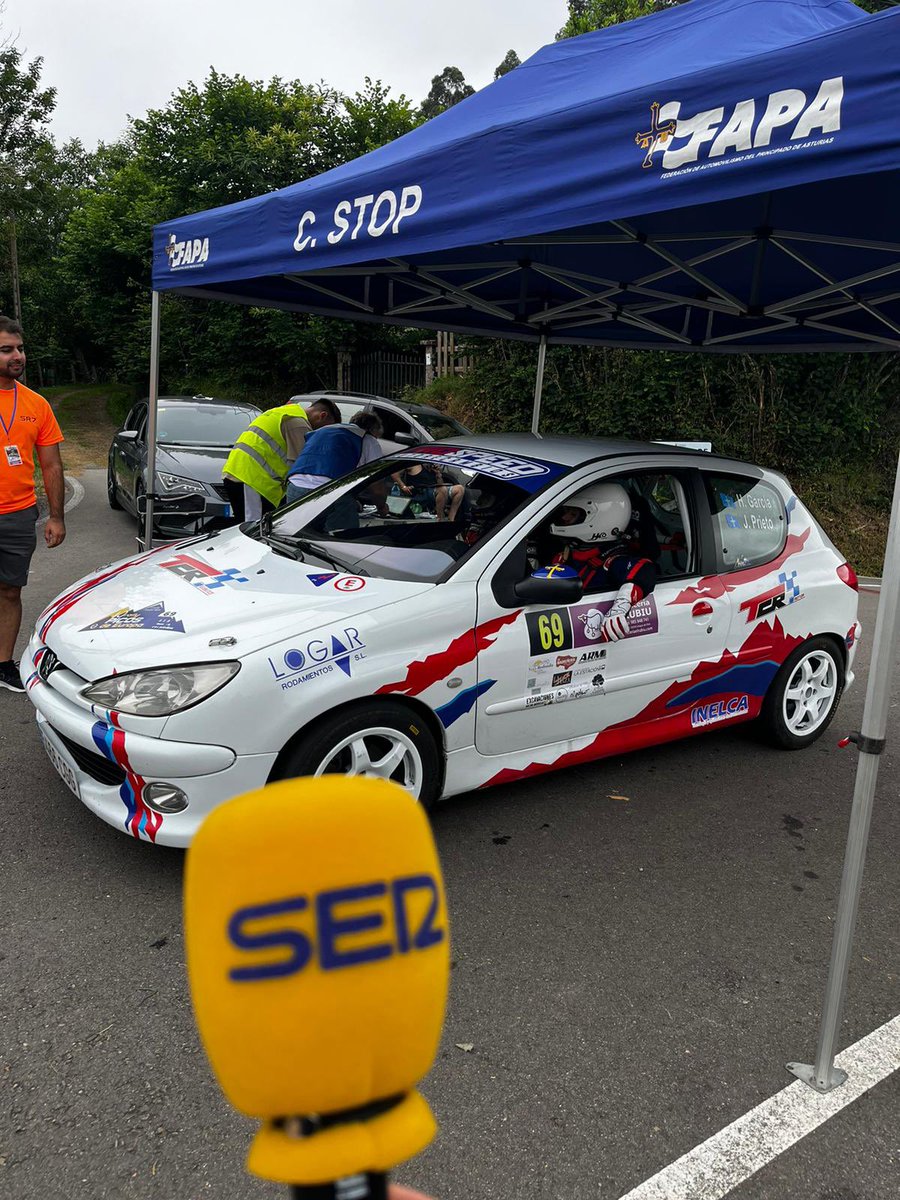 CadenaSERMotor's tweet photo. #CarruselMotor 🏁 |  En directo:

¡Seguimos en directo con el Rallye Picos de Europa!

📲 App de @La_SER
💻 https://t.co/A747TsbW9H
🖥️ https://t.co/8FpmjImu8W
📺 https://t.co/aZS6Cq6vZZ https://t.co/d6EiLBQdK0
