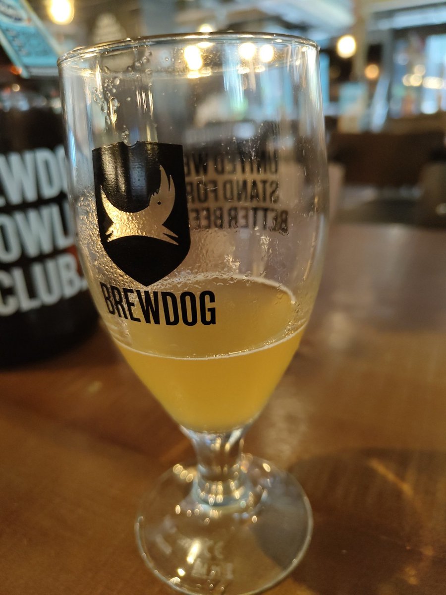 Smashing a couple of stamps at <a href="/BrewDog/">BrewDog</a> bars today. Super refreshment from Schofferhofer at <a href="/BrewdogChancery/">BrewDog Chancery Lane</a>