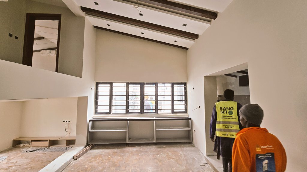 ArchitectMwangi's tweet image. Conversion in progress