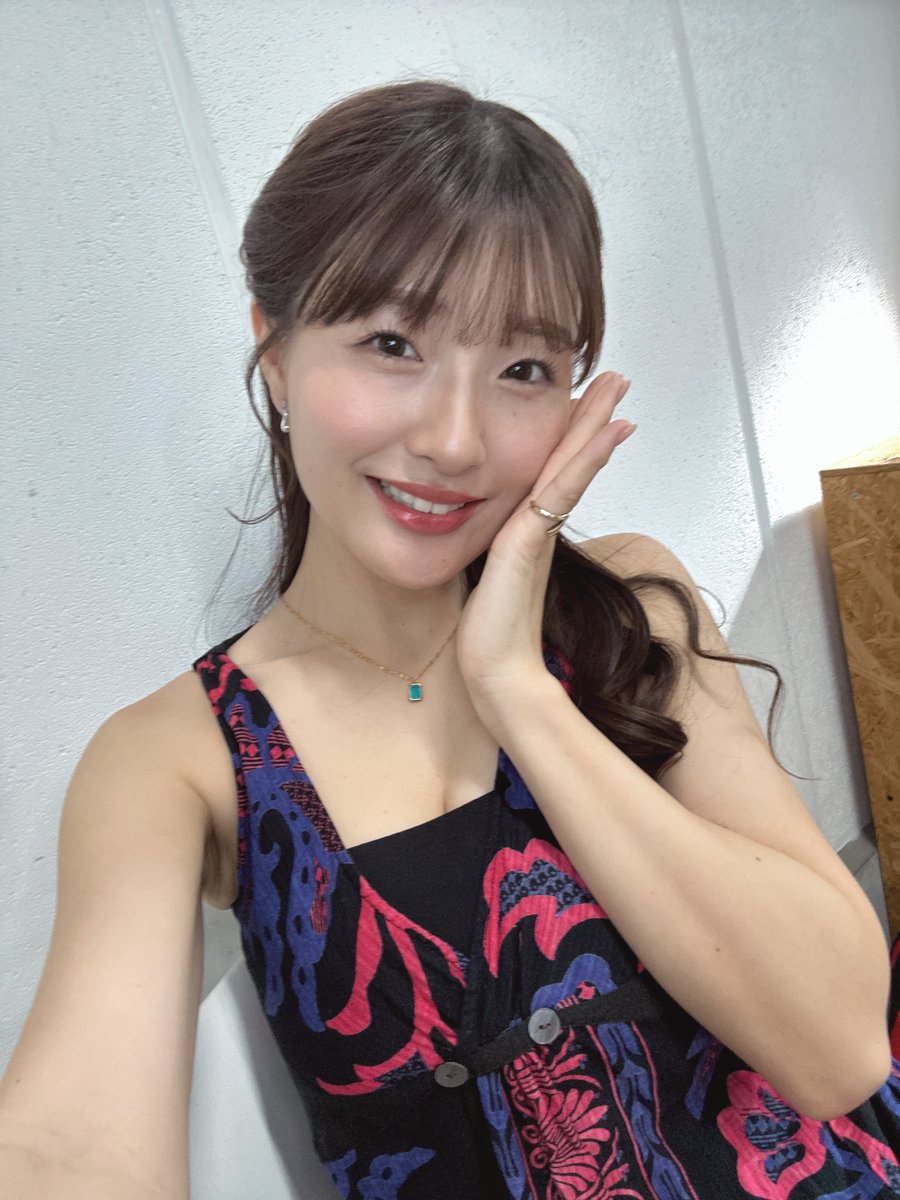 今日はとある映画の撮影でした☺️
とっても楽しかった〜✨

そしてそして！明日はいよいよ最新DVDのリリースイベントです🥰
みんなに会えるのをとーっても楽しみにしています🩷
1枚購入からご参加いただけるのでぜひ遊びに来てください🩷🩷

https://t.co/c54TEcy3kU https://t.co/2pVdgEc0GT