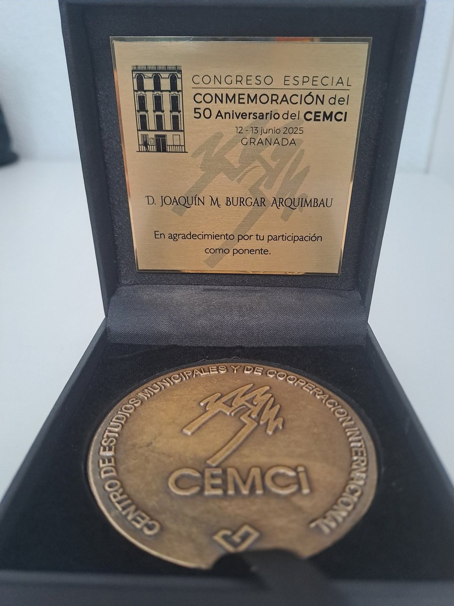 Enormemente agradecido al <a href="/cemcigranada/">CEMCi</a> y a su Directora Alicia Solana por haberme invitado a participar en el Congreso Especial con motivo de su 50 Aniversario.

¡Felicidades <a href="/cemcigranada/">CEMCi</a>! 🎂