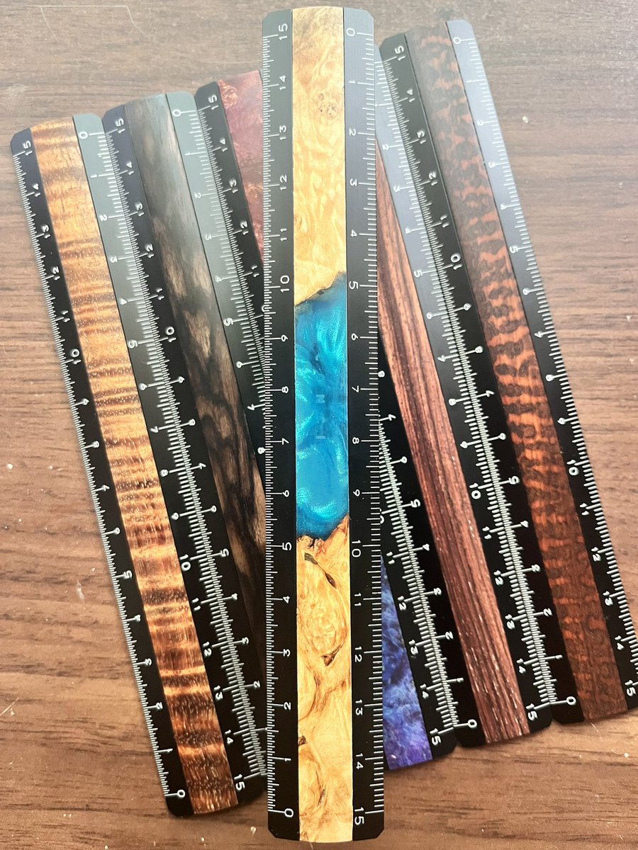 お世話になります

制作の過程で失敗してしまい、予定通りの本数がご用意できないものがいくつかございました。該当の注文はキャンセルいたしました🙇‍♂️
いくつか代わりの材料を見つけましたので在庫を追加しました。キャンセルされてしまった方でご購入希望の方は再度購入頂けますと幸いです。