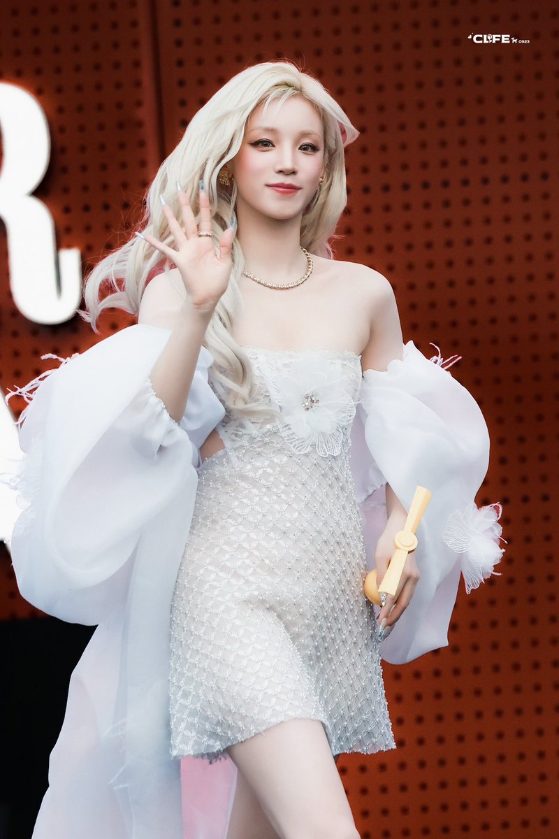 CLFE0923's tweet image. 250628 BAZAAR GALA red carpet
#우기 #YUQI #宋雨琦