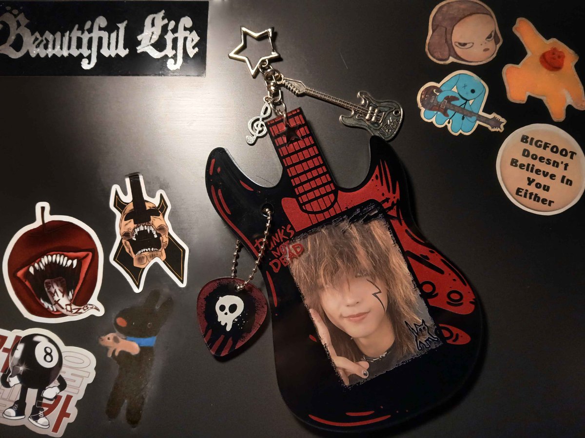 xhs! villy, aku udah open po cahol ini yaa, yang minat bisa isi gform disinii x.com/sspphires/stat…