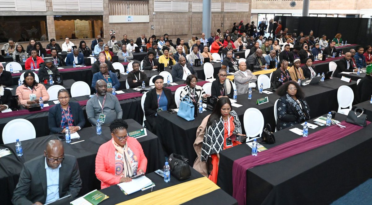 MPGodlimpi's tweet image. EC comes 2nd (after WC) on alcohol abuse among our youth population, a consequence of our over reliance on alcohol for socializing. At the EC Underage Drinking Summit, I highlighted how alcohol abuse makes SA less competitive as it affects productivity & responsible spending.
