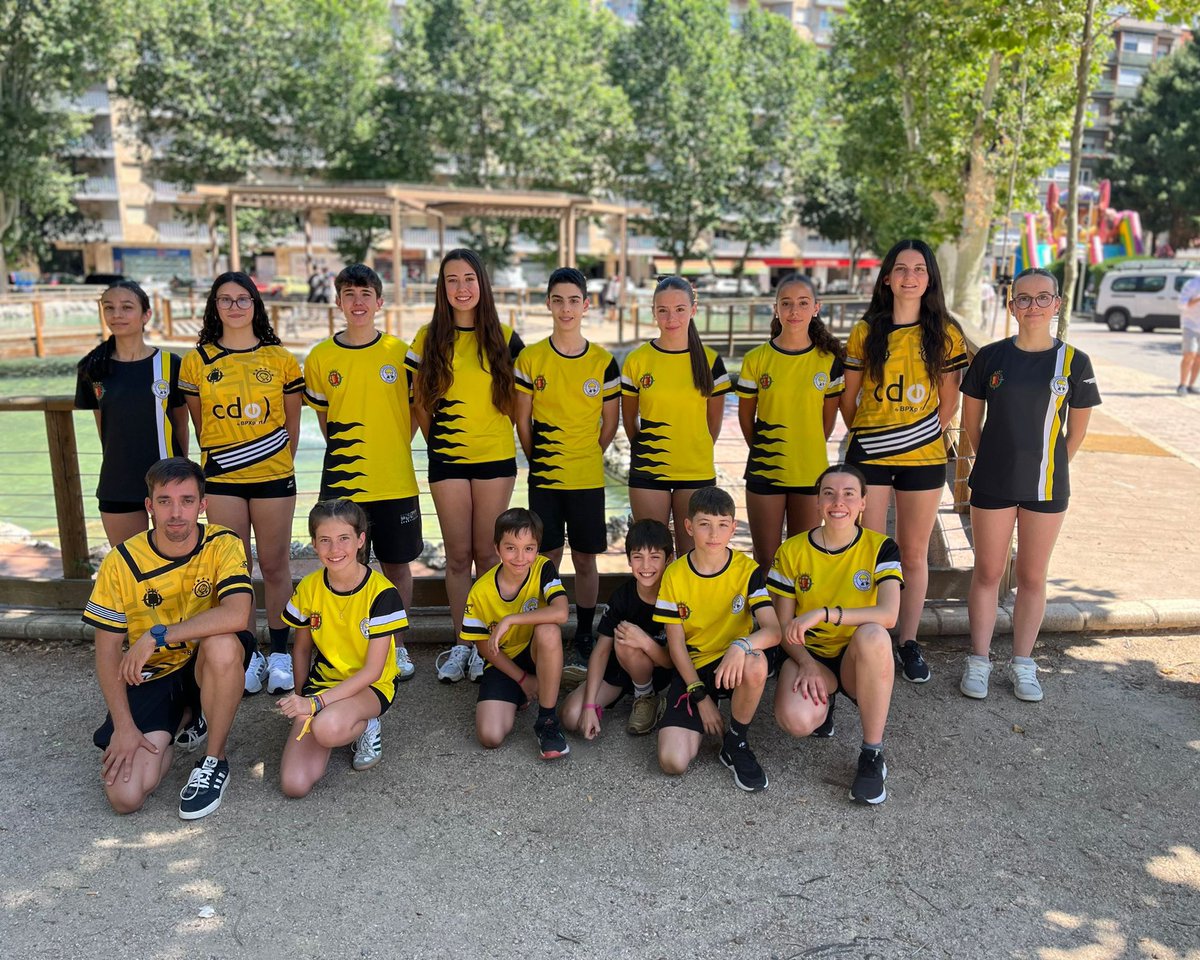 Rolling Lemons Valladolid (@rolling_lemons) on Twitter photo Tropa Slalom 🪖🍋 en el Campeonato de España de 📍 Salamanca
Ayer caía un 🥉 en Parejas juvenil 😊 y dos puestos 4 🍫 en Team Battle femenino y Parejas junior 🤏
¡A por el sábado!
<a href="/AyuntamientoVLL/">Ayto. de Valladolid</a> <a href="/afedecyl/">Afedecyl</a> <a href="/patinajecyl/">Federación de Patinaje de Castilla y León</a> <a href="/FedPatinaje/">RFEPatinaje</a> <a href="/Deportesjcyl/">Deporte Castilla y León</a> <a href="/DeportesVLL/">DeportesVLL</a> <a href="/LunaLunaeCar/">Luna Lunae</a> Tropa Slalom 🪖🍋 en el Campeonato de España de 📍 Salamanca
Ayer caía un 🥉 en Parejas juvenil 😊 y dos puestos 4 🍫 en Team Battle femenino y Parejas junior 🤏
¡A por el sábado!
<a href="/AyuntamientoVLL/">Ayto. de Valladolid</a> <a href="/afedecyl/">Afedecyl</a> <a href="/patinajecyl/">Federación de Patinaje de Castilla y León</a> <a href="/FedPatinaje/">RFEPatinaje</a> <a href="/Deportesjcyl/">Deporte Castilla y León</a> <a href="/DeportesVLL/">DeportesVLL</a> <a href="/LunaLunaeCar/">Luna Lunae</a>