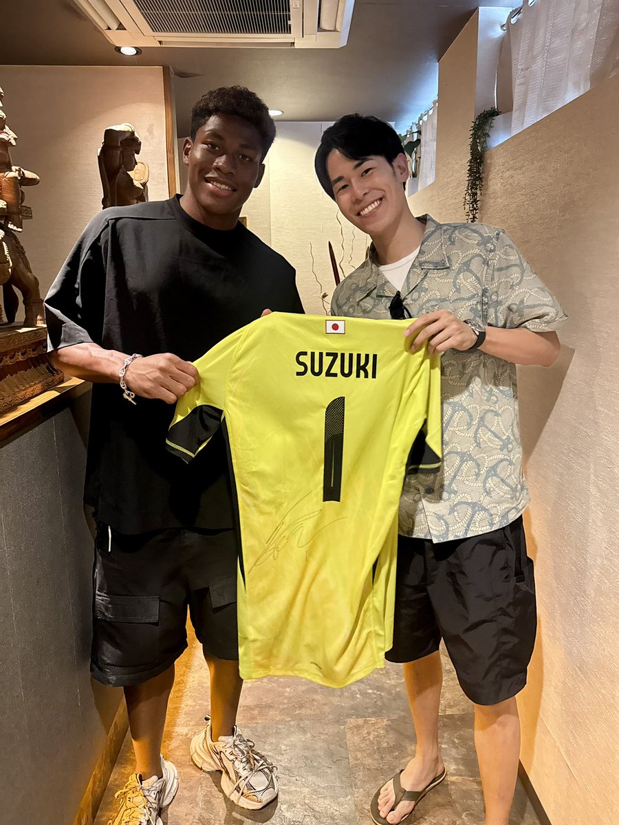 彩艶！
会えて凄くうれしい！！
かわいい！！

由勢は？