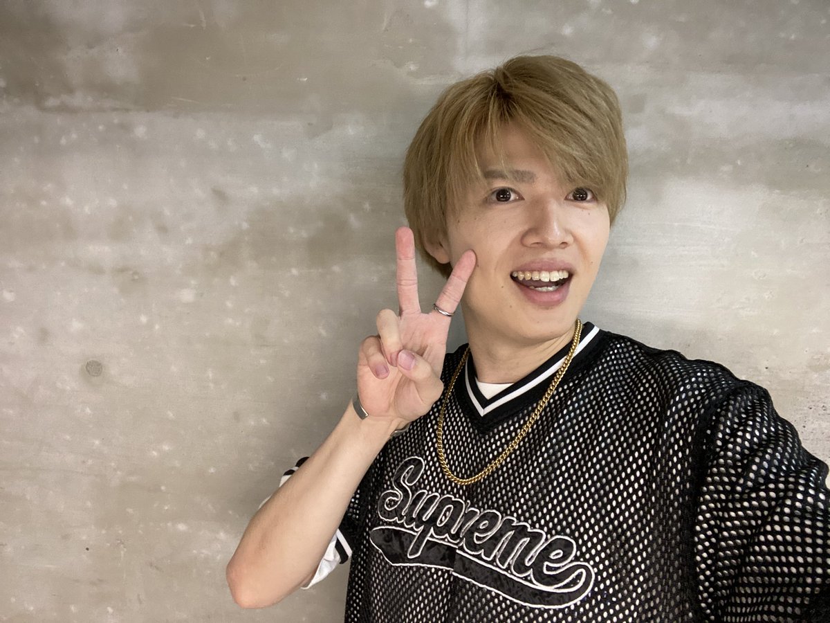 reizi_sakagaki's tweet photo. そりパゲスト出演させて頂きました。
今回も沢山笑ったわ〜
めっちゃおもろかったな〜
ありがとうございました。

*帰りにジロ活しちゃった〜 https://t.co/hOt4vaSumE