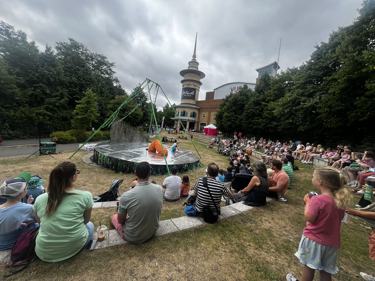 .<a href="/2faceddance/">2Faced Dance Company</a>’ Fish Boy at <a href="/BstokeFestival/">Basingstoke Festival</a> in the <a href="/FestivalPlace/">Festival Place</a> ampitheatre 👏