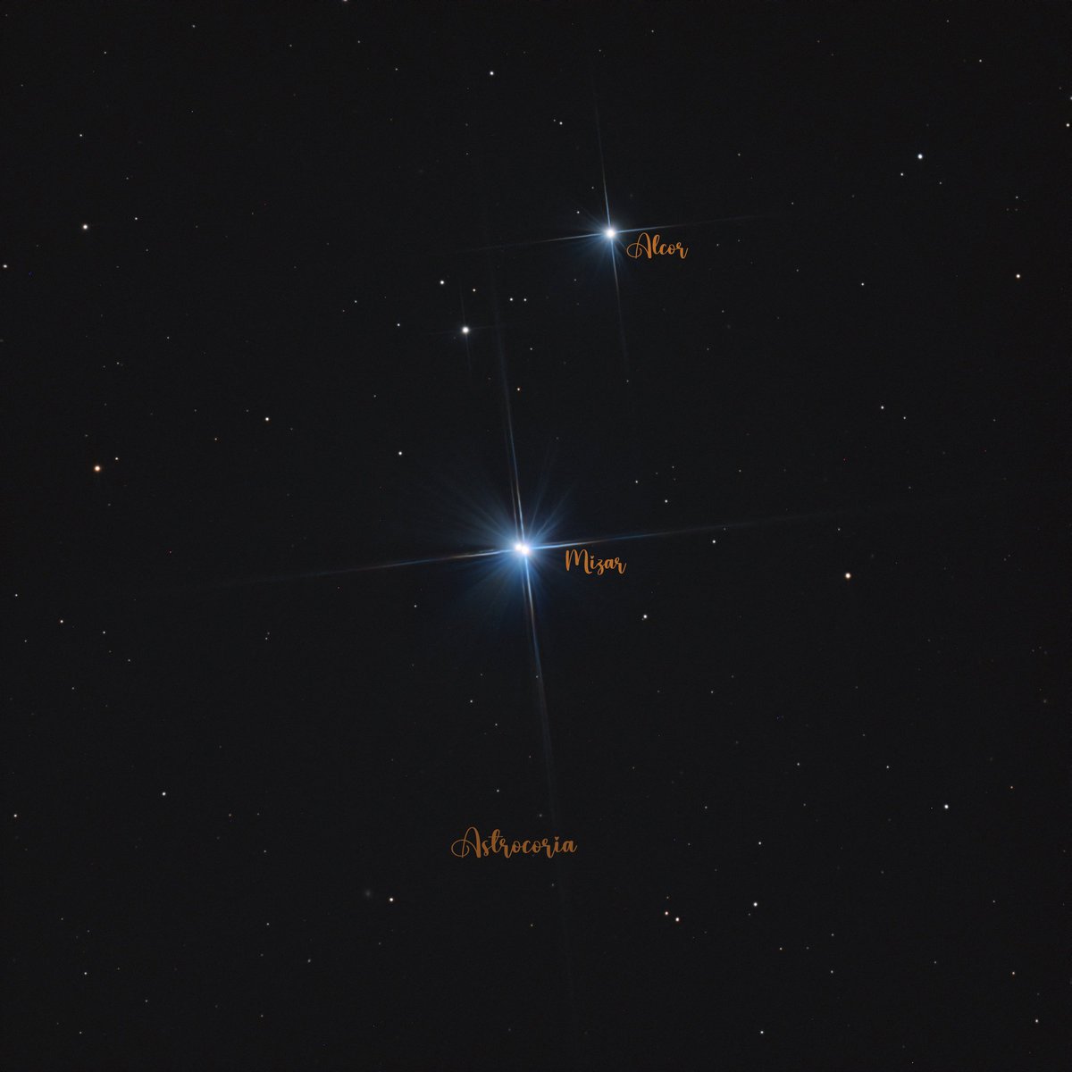 Astrocoria's tweet image. Estrella doble Mizar y Alcor, distinguibles a simple vista pero muy bonitas a través del telescopio
#Universe
#Stars