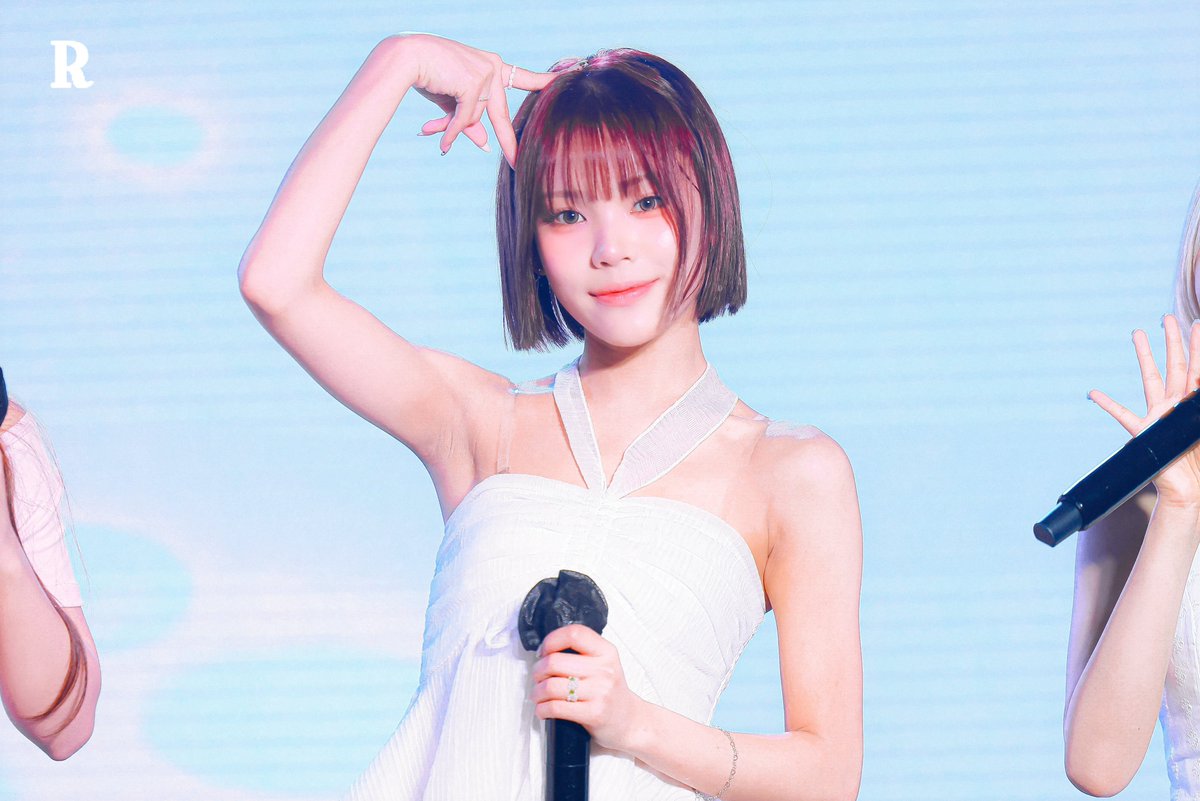 R_fox_0312's tweet photo. 250628 #시현 #SIHYEON #シヒョン #CSR #첫사랑 #チョッサラン https://t.co/fCySloryf5