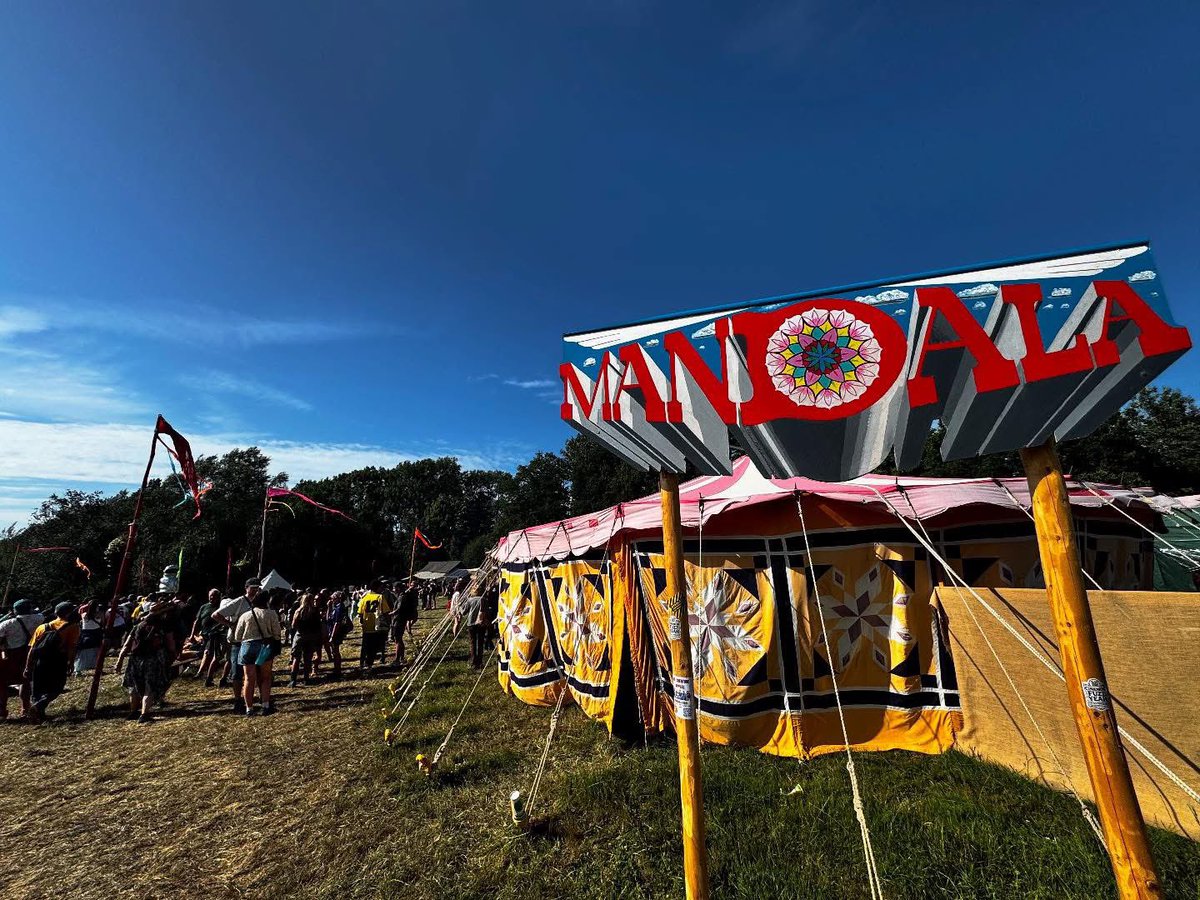 DreamSymposium's tweet photo. Super freak out at the #MandalaStage - @glastonbury! 🧿☮️

#Glastonbury2025 #GlastonburyFestival #Glasto https://t.co/hTBIJmrIJ1