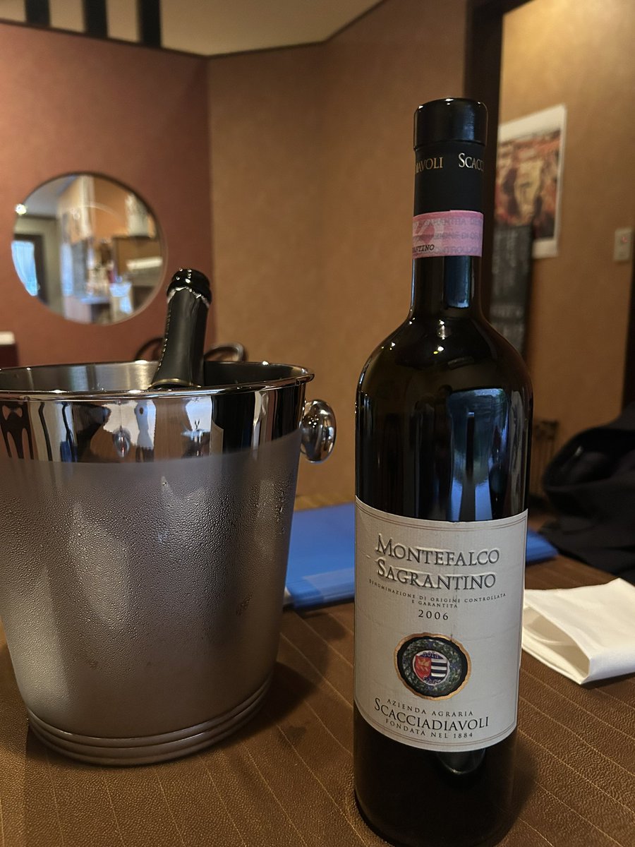 昨日いただいたイタリアワインが美味しかったな🍷