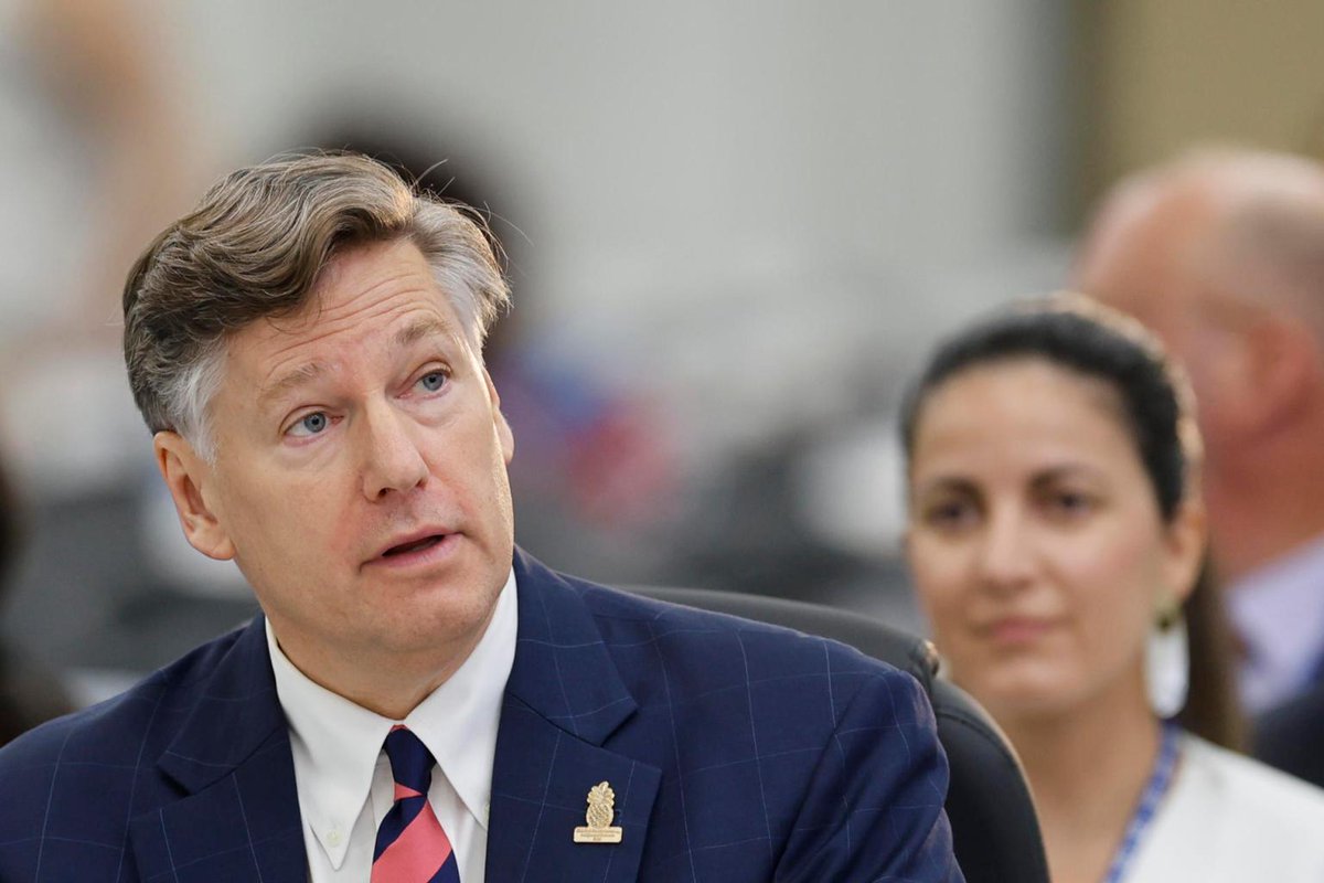 EE.UU. lanza un ultimátum a la OEA: o defiende la democracia en Venezuela, o EEUU se retira y le quita su financiamiento. Basta de silencios cómplices ante la tiranía de Maduro. ¡La lucha por la libertad arrecia!  #OEA #Democracia