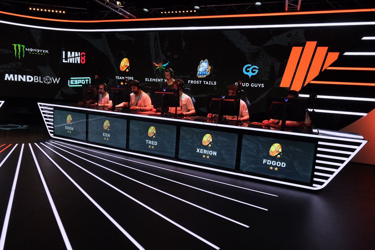 Quelques images du <a href="/PlayAllForOneFR/">Overwatch AllForOne France</a> à <a href="/espotparis/">ESpot</a> pour <a href="/RankedActu/">Ranked</a> 📸