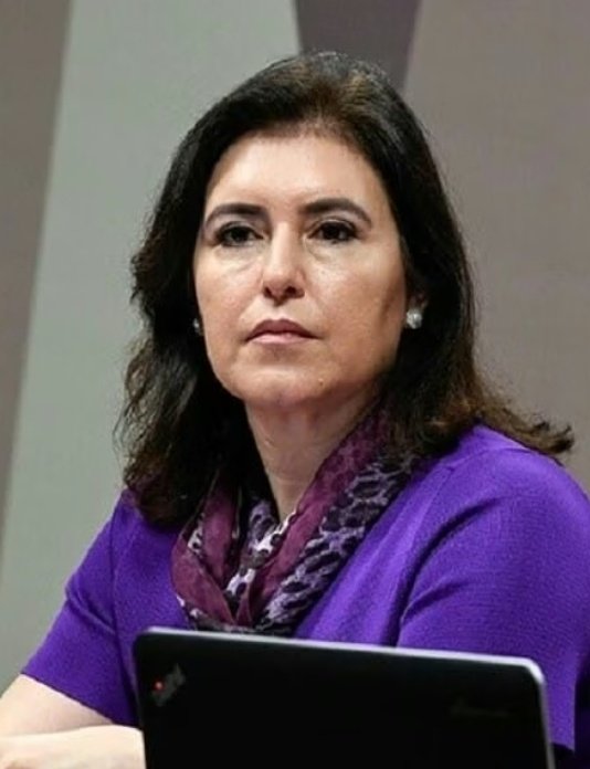 Simone Tebet perde força e MDB não quer apoiar a ministra de Lula nem para o Senado

Aliança com o governo Lula tornou Tebet distante da base tradicional do partido no Mato Grosso do Sul.

Mas que coisa, né?