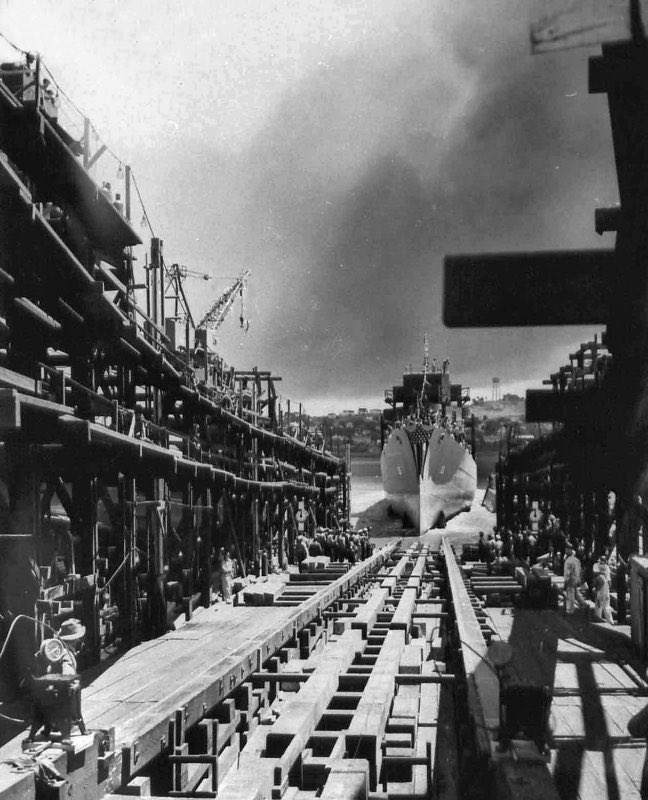 ON THIS DAY IN AMERICAN HISTORY:

June 28, 1943 - USS Tisdale (DE-33) launched in tribute to Commander Ryland Tisdale, who was killed in defense of Corregidor in 1942. Tisdale’s courage &amp; leadership were carried forward by the ship, earning  4 battle stars during World War II. 🇺🇸