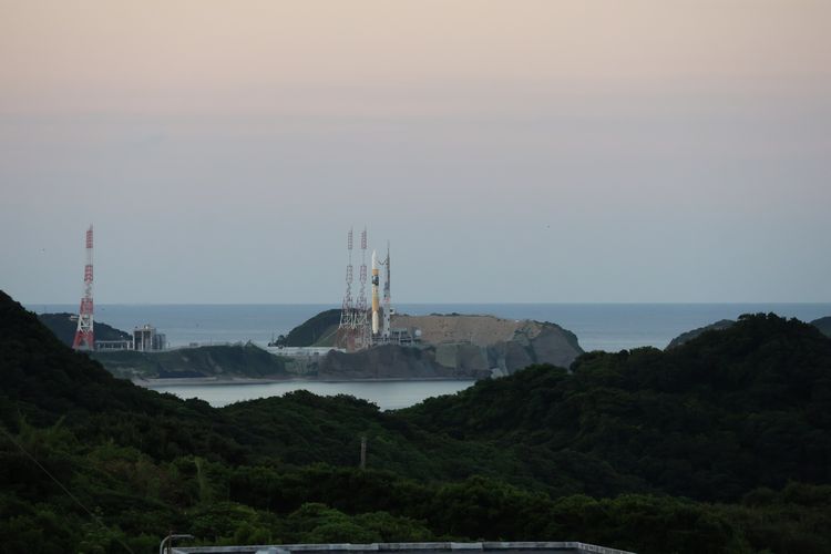 MHI_LS's tweet image. ターミナル・カウントダウン作業進行中。
Terminal countdown operation ongoing. #H2AF50