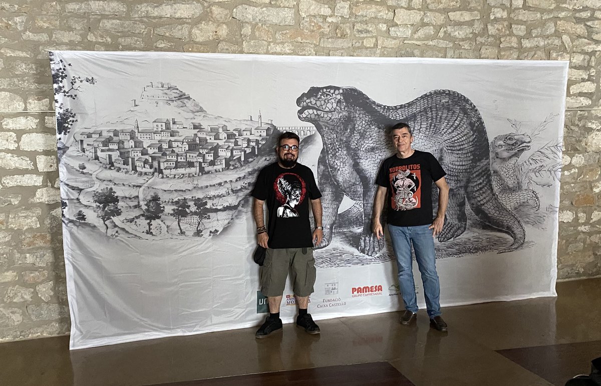 Un placer participar en el curso "Bicentenario de la descripción de #Iguanodon", con el que se ha conmemorado en #Morella el 200º aniversario de este #dinosaurio y en el que hemos tratado su proyección sociocultural:

▶️ koprolitos.blogspot.com/2025/06/200-an…
#CursosVeranoUNED #Dinosaurios