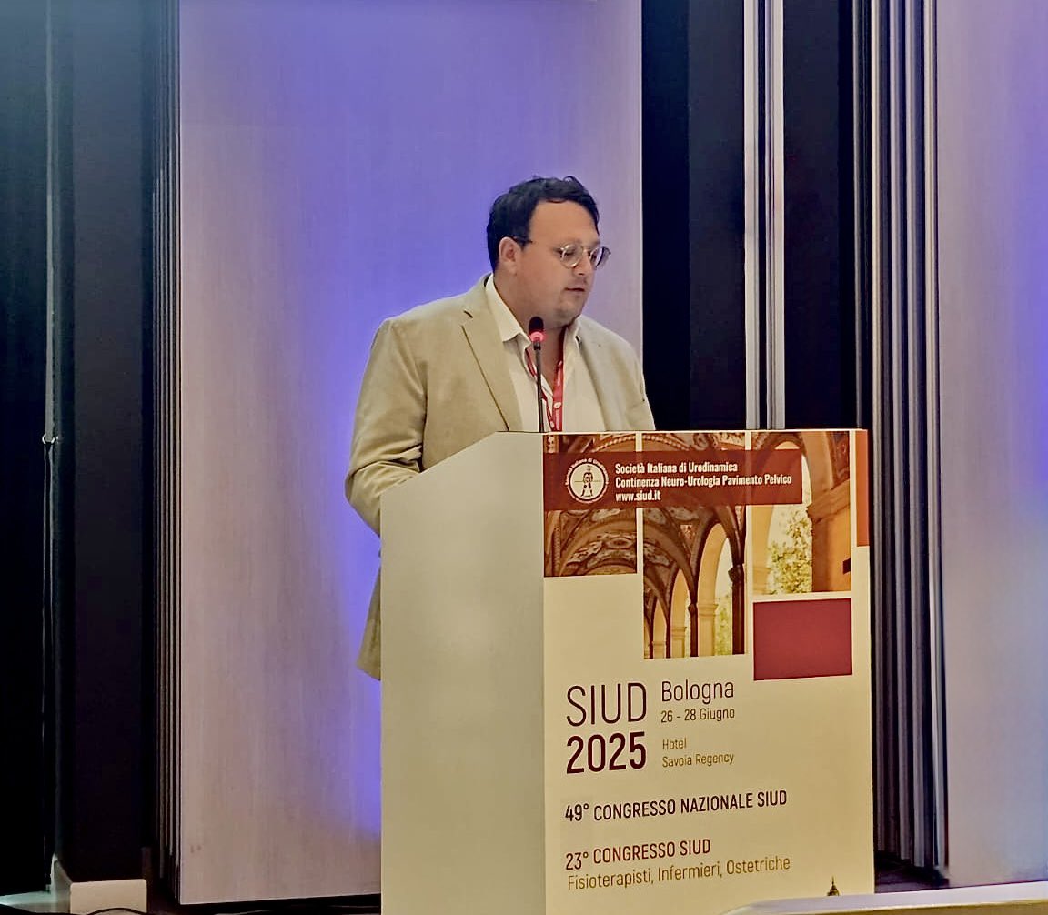 ManfrediCeleste's tweet image. 🎤 Honored to deliver two talks at the @_SIUD National Congress in Bologna!
📊 Outcome-based success in MISTs for BPH
🌰Radical prostatectomy in MSM
Grateful for the kind involvement and the inspiring scientific exchange!
#Urology #BPH #MSMhealth #SIUD2025