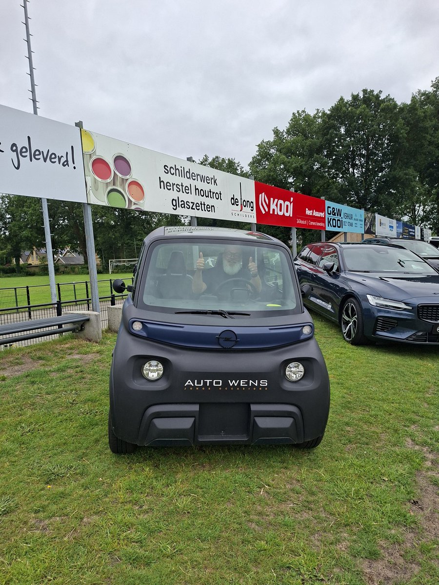 OttoKooi's tweet image. Matchday! Vanaf 1500h penaltykillers bij @vvONT , welk duo gaat er met 1000€ euro vandoor en mag zich een jaar lang de beste penaltynemers/stoppers noemen?