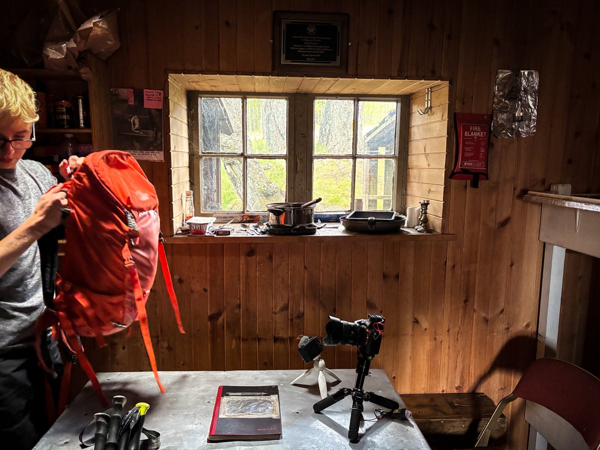 Lunch at a rather royal bothy