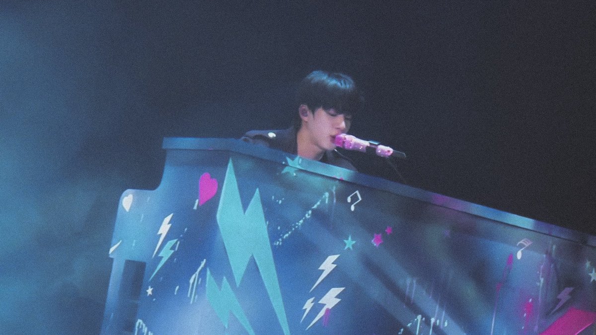 filmsforjin's tweet image. our ballad king 🎹💓