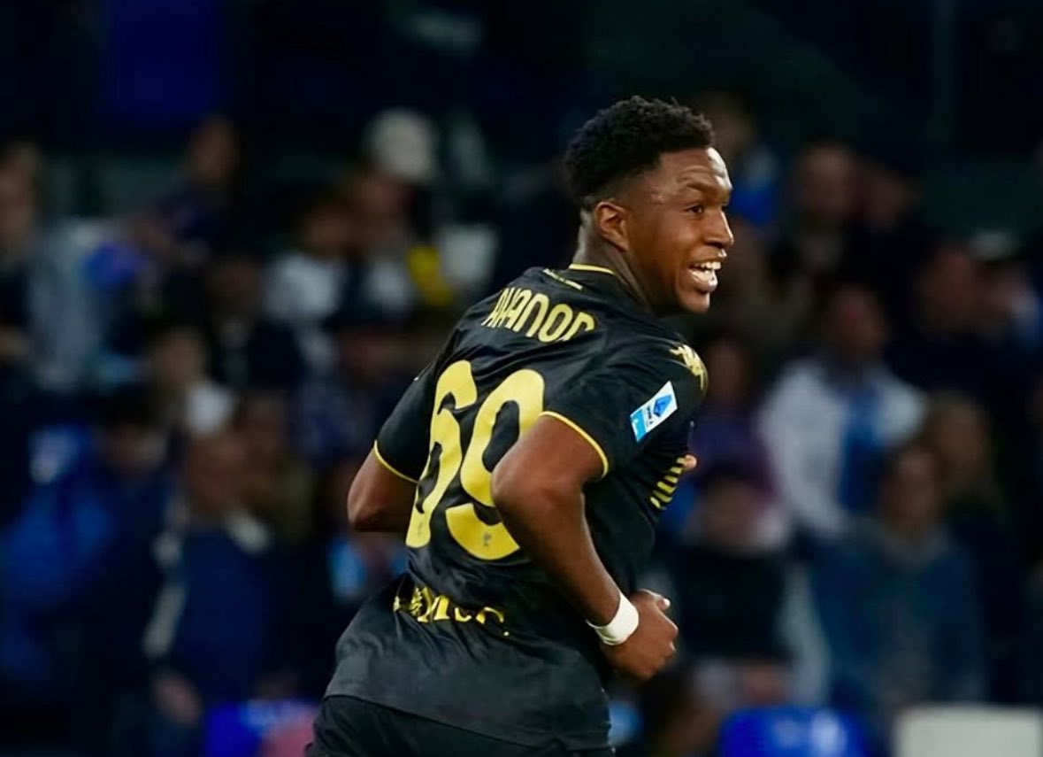 FabrizioRomano's tweet photo. 🚨⚫️🔵 Atalanta are closing in on deal to sign Honest Ahanor as new wing back from Genoa.

Negotiations at final stages with details to be sorted for 17 year old talent to join Atalanta. https://t.co/2kqU3qmXCx