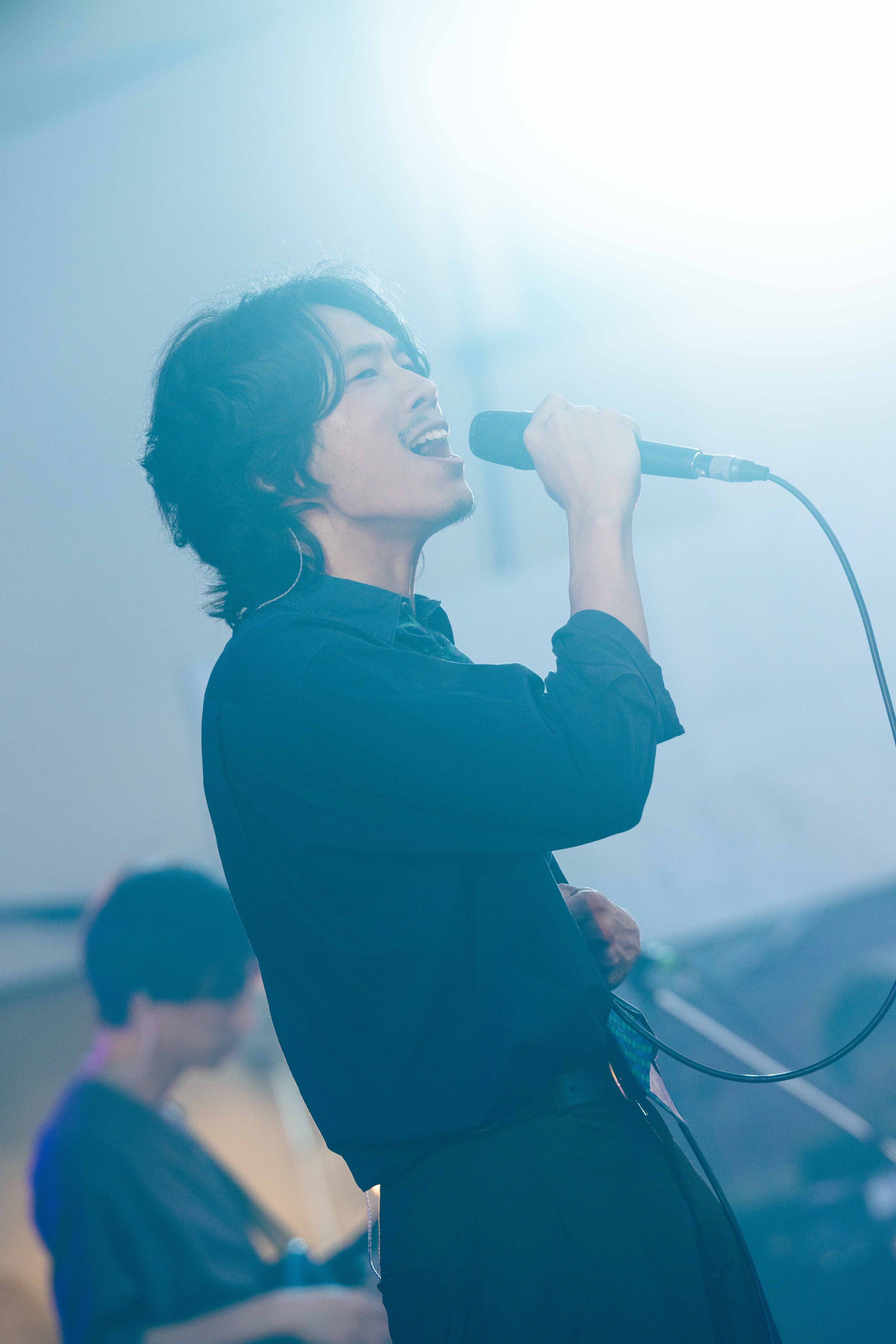 FM802 on X: 