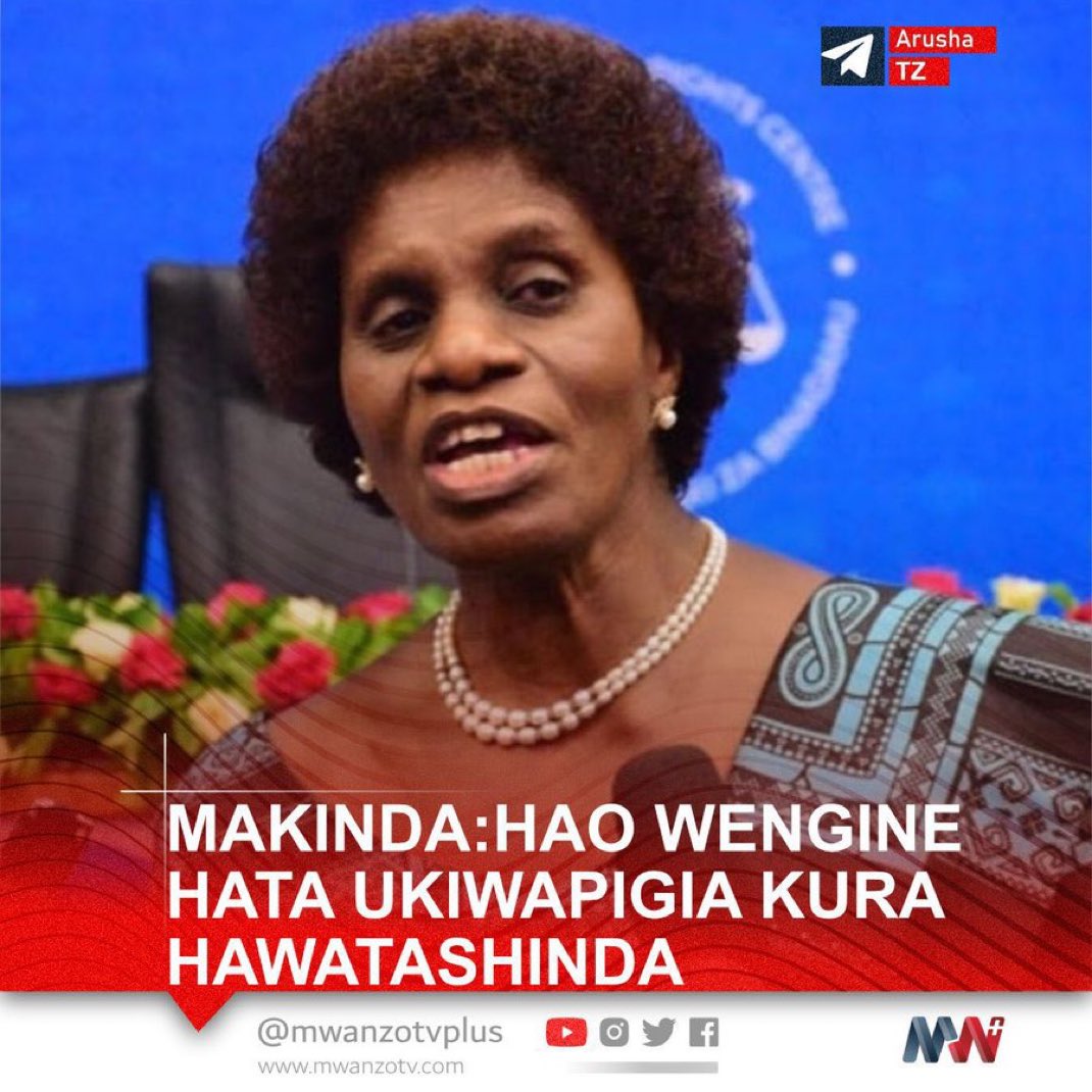 AdvMahinyila's tweet image. Kwa wavivu wa kuelewa na wanaochelewa kung&apos;amua mambo. Bi Mkubwa hapo anasema; Kwa wanaosema OKTOBA TUNATIKI, ni kwamba hawana akili, hawajielewi na mafala sana. Sababu kuu ni kwamba hata WASIPOTIKI bado nani kama MAMA atashinda. Wasijidanganye na matiki yao. AKILI MTU WANGU.