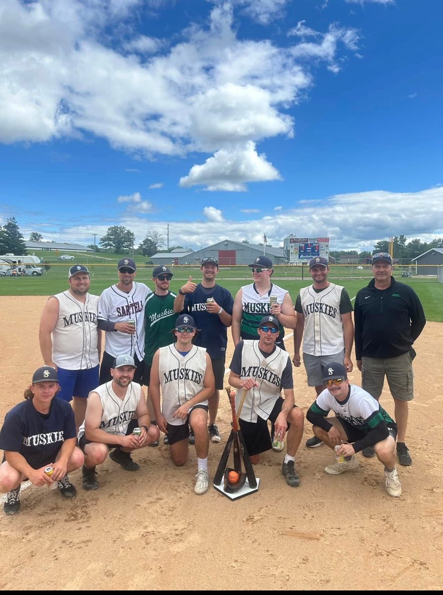 Sartell_Muskies's tweet image. Good luck to the Muskies today competing in the Besemqn Bash softball tournament in Swqnville.