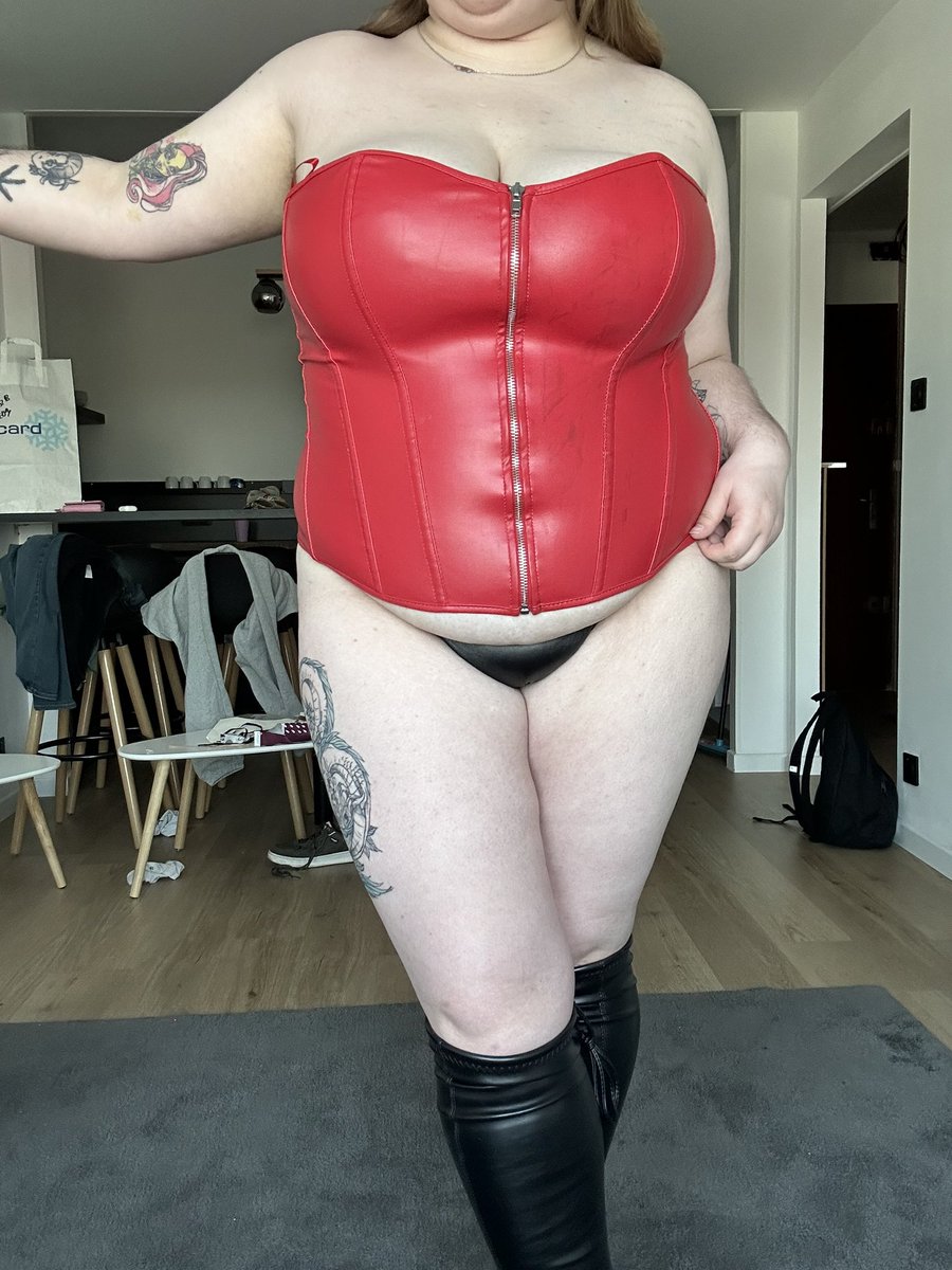 Déesse Erlyy 💕 (@erlyysecour) on Twitter photo RT GAME 🤭
Ce bouffon breton veux être dépouiller 💕 @Ptitsoumisbzh
1/1/1
1 com par personne
1h!
Je compte sur vous pour le dépouiller 😝
Accompte payer
#findom #rtgame #femdom <a href="/RTLovingFeet/">MEDOR 🐶</a> <a href="/Shaynez_Soumise/">Shaynez Pitoyable</a> <a href="/SoumisdeErlyy/">Petit Toutou de la Sublime Erlyy</a> <a href="/docile_antoine/">Antoine RT slave and promo🔄</a> <a href="/Brun0Parent/">BRUNO THE RT SUB</a> <a href="/RtSlavv/">Puppy RT slave 2k</a> RT GAME 🤭
Ce bouffon breton veux être dépouiller 💕 @Ptitsoumisbzh
1/1/1
1 com par personne
1h!
Je compte sur vous pour le dépouiller 😝
Accompte payer
#findom #rtgame #femdom <a href="/RTLovingFeet/">MEDOR 🐶</a> <a href="/Shaynez_Soumise/">Shaynez Pitoyable</a> <a href="/SoumisdeErlyy/">Petit Toutou de la Sublime Erlyy</a> <a href="/docile_antoine/">Antoine RT slave and promo🔄</a> <a href="/Brun0Parent/">BRUNO THE RT SUB</a> <a href="/RtSlavv/">Puppy RT slave 2k</a>